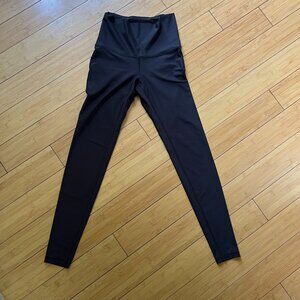 Old Navy Active High Rise Leggings Size Small